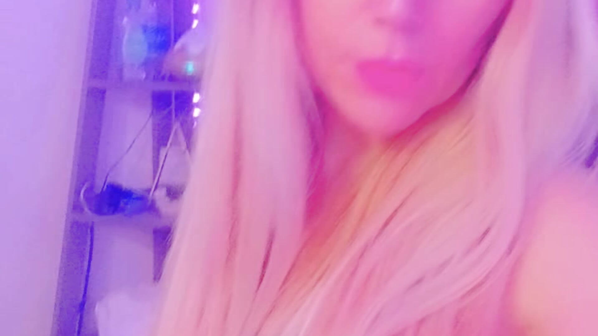 Snapchat-112490411 - video oleh model kamera catiushca123
