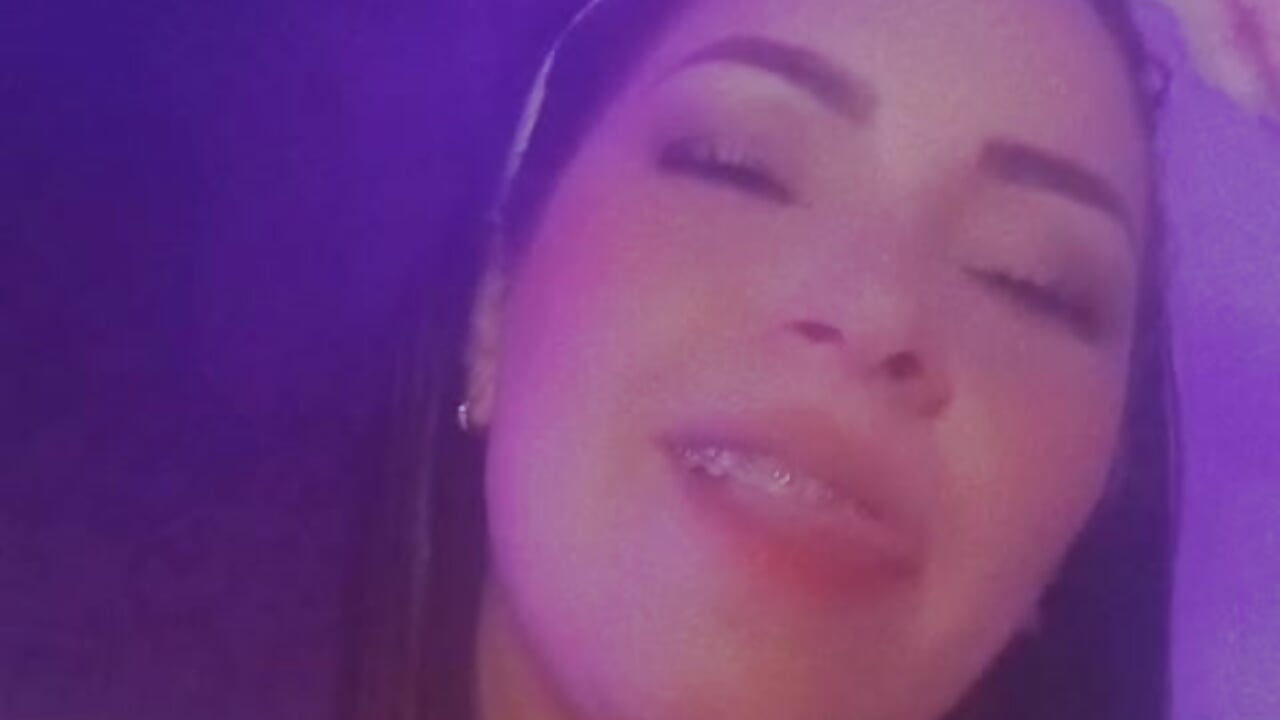 WhatsApp Video 2025-09-11 at 10,22,02 PM - clip cu alexiaystive3 model videochat