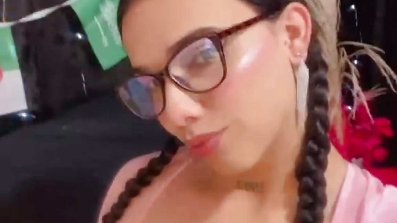 🩷🔥 - video od modelky/modela Almaazz