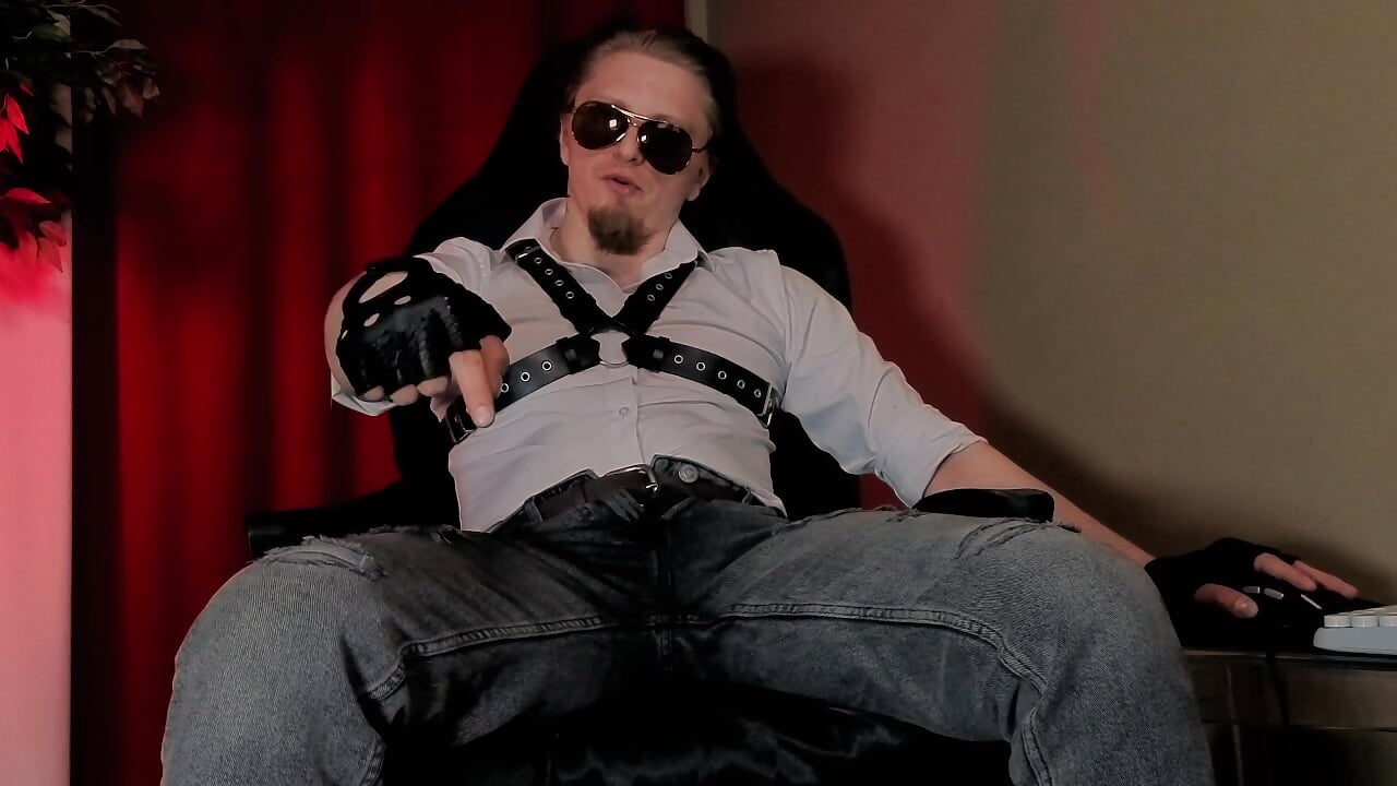 Kneel before me and speak only when permitted - video by Vincent_Hardman cam model