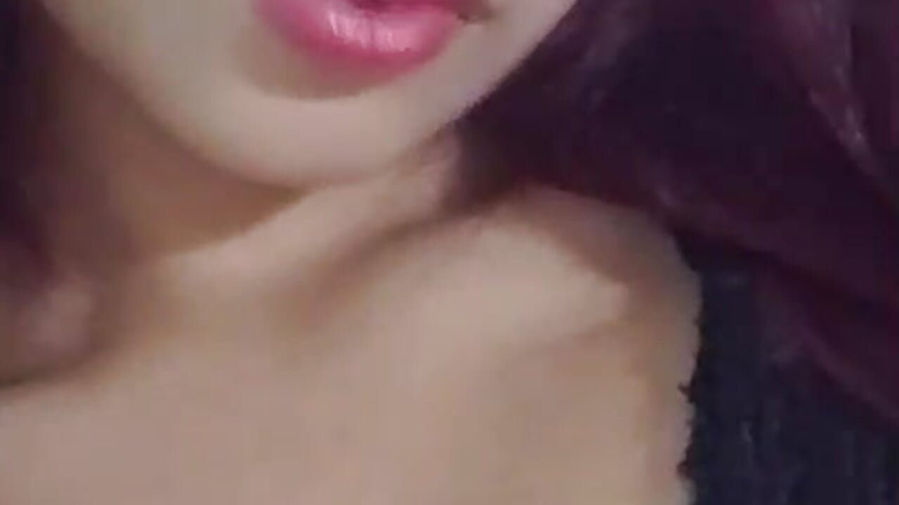 Kiss me ❤️ - video by cherry_skinny_ cam model