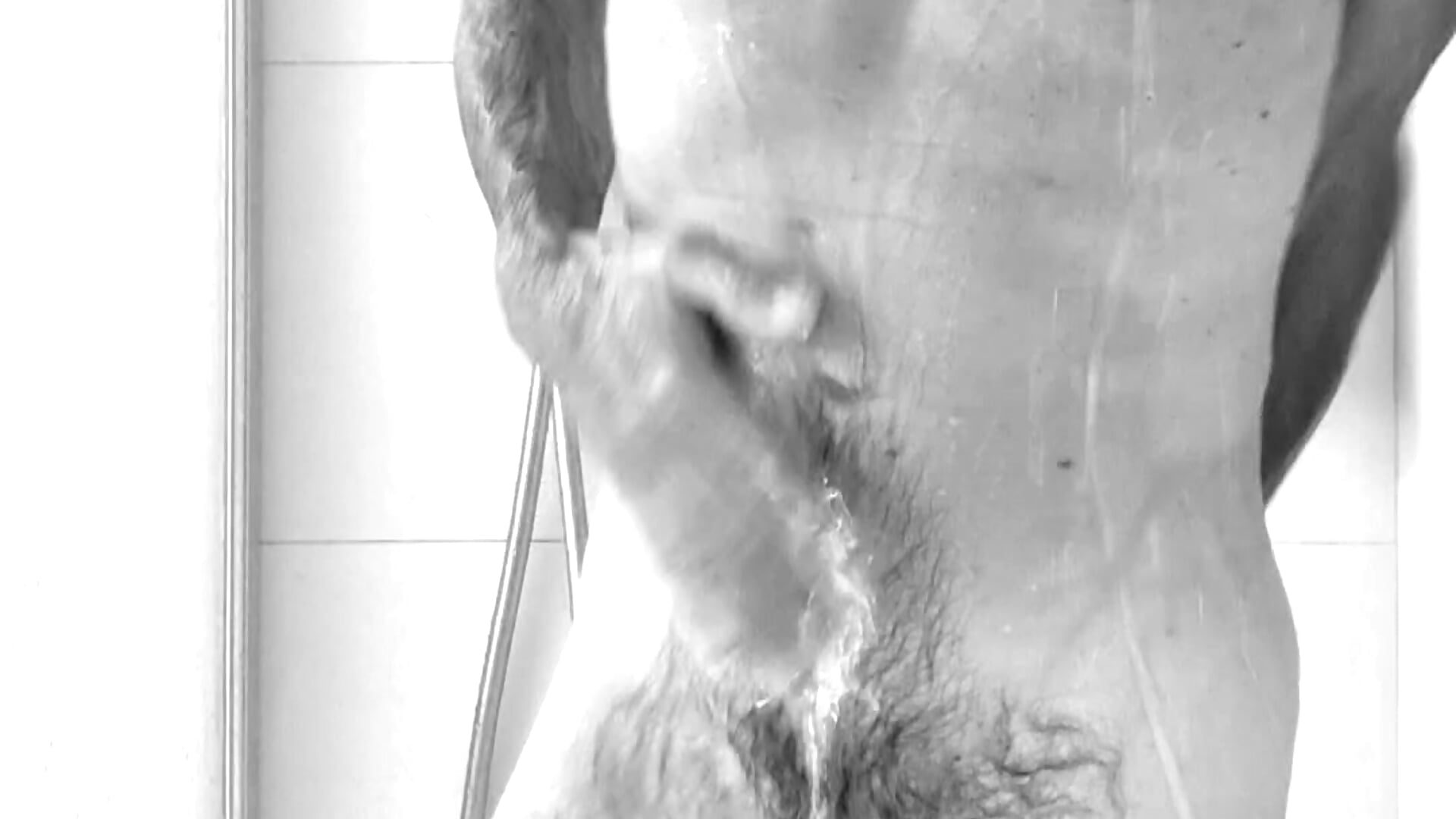 naked shower - วิดีโอโดย scorpionxl โมเดลแคม