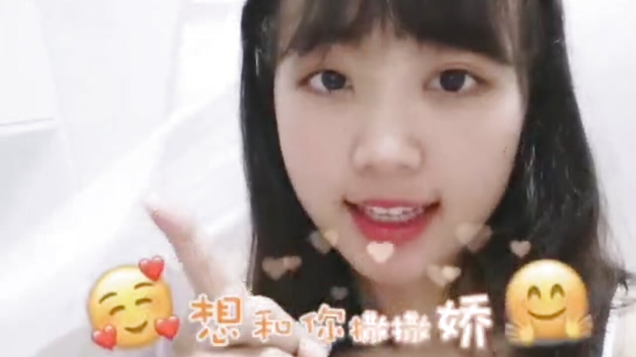 6a1d4e9d87f98633e5ee6aaf9ab8a6e5 - video by xiaomugouya cam model