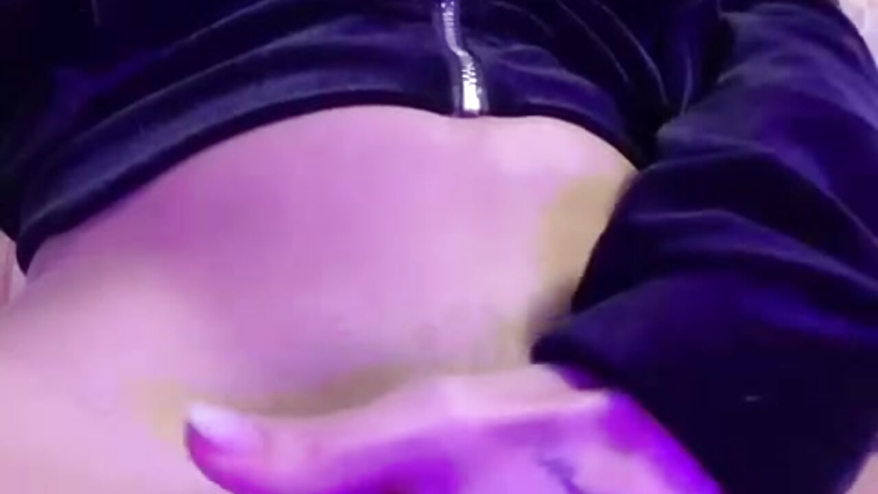 My body is ready… are you? - video by Sophiie_Belle cam model