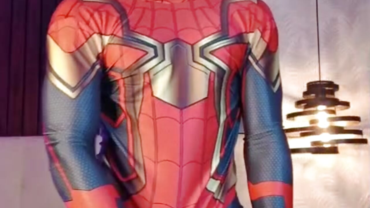 How does this outfit look on me, love? Do you like it? 😘 - Vídeo de Jaycob_Black1, modelo de vídeos