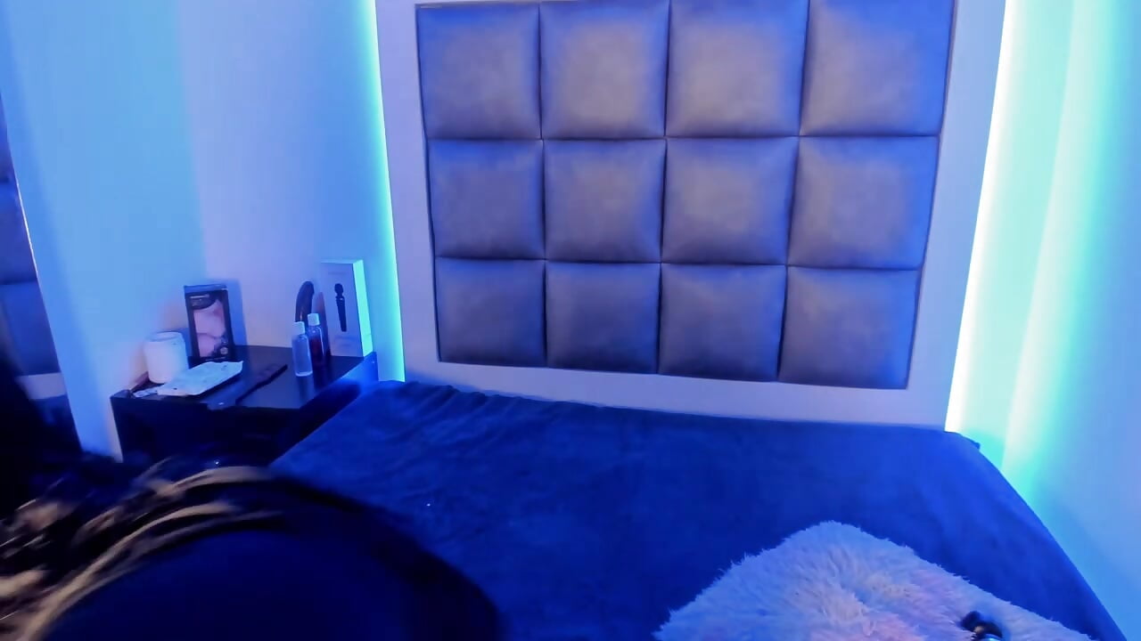 discovering the back of my throat 🤤🥵🥴 - วิดีโอโดย abbiecollins_js โมเดลแคม