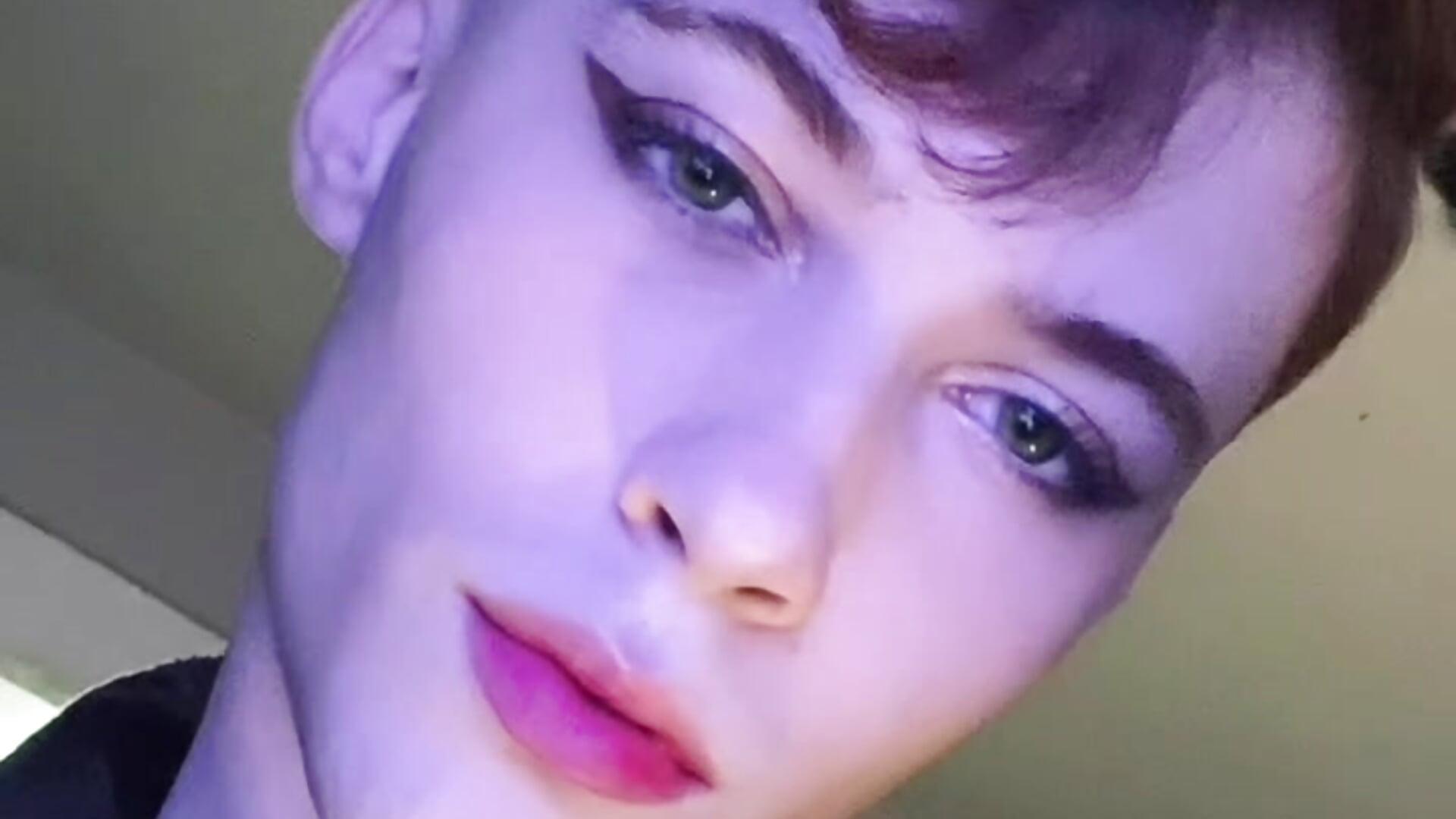 2b3d7ecb2e514690b0f10a2389bead01 - video by ruivinhosexyy cam model