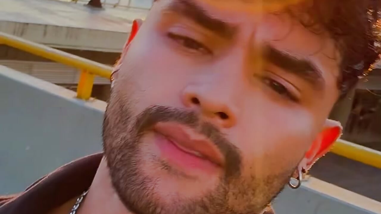 JordanRossie - Video Tren Model Kamera 9115