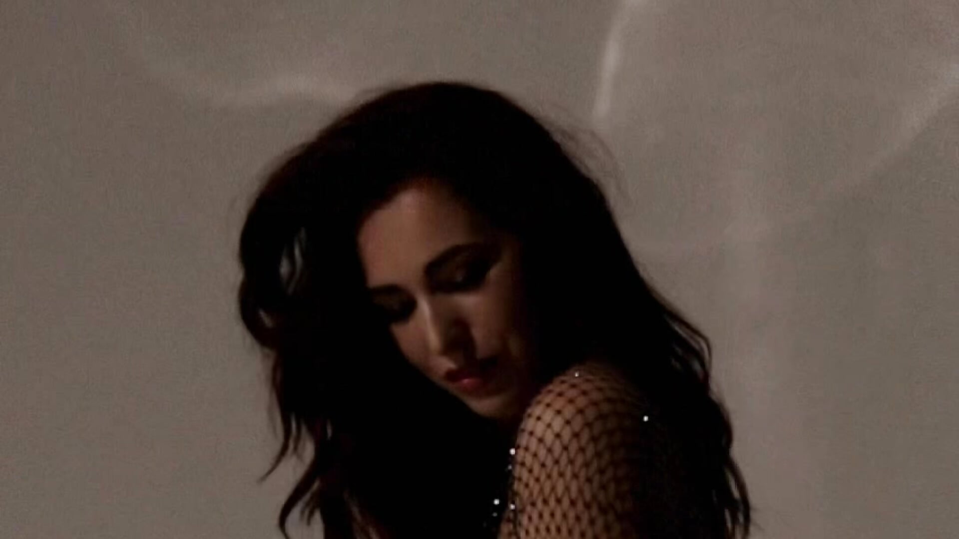 sexy – video modela na kameri Felyara