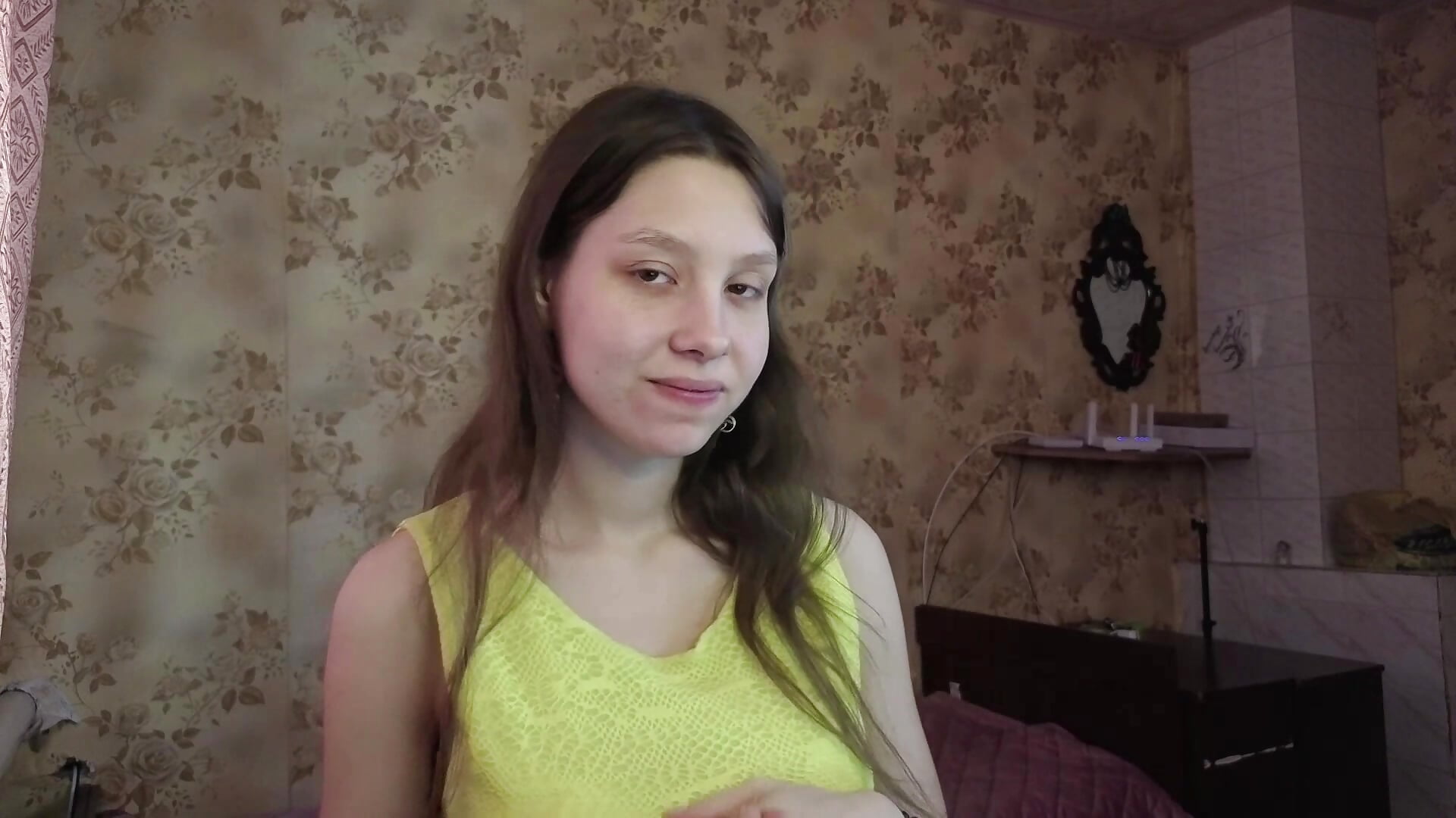 ٩(ˊᗜˋ*)و ♡ - video by QutieDaSweet cam model