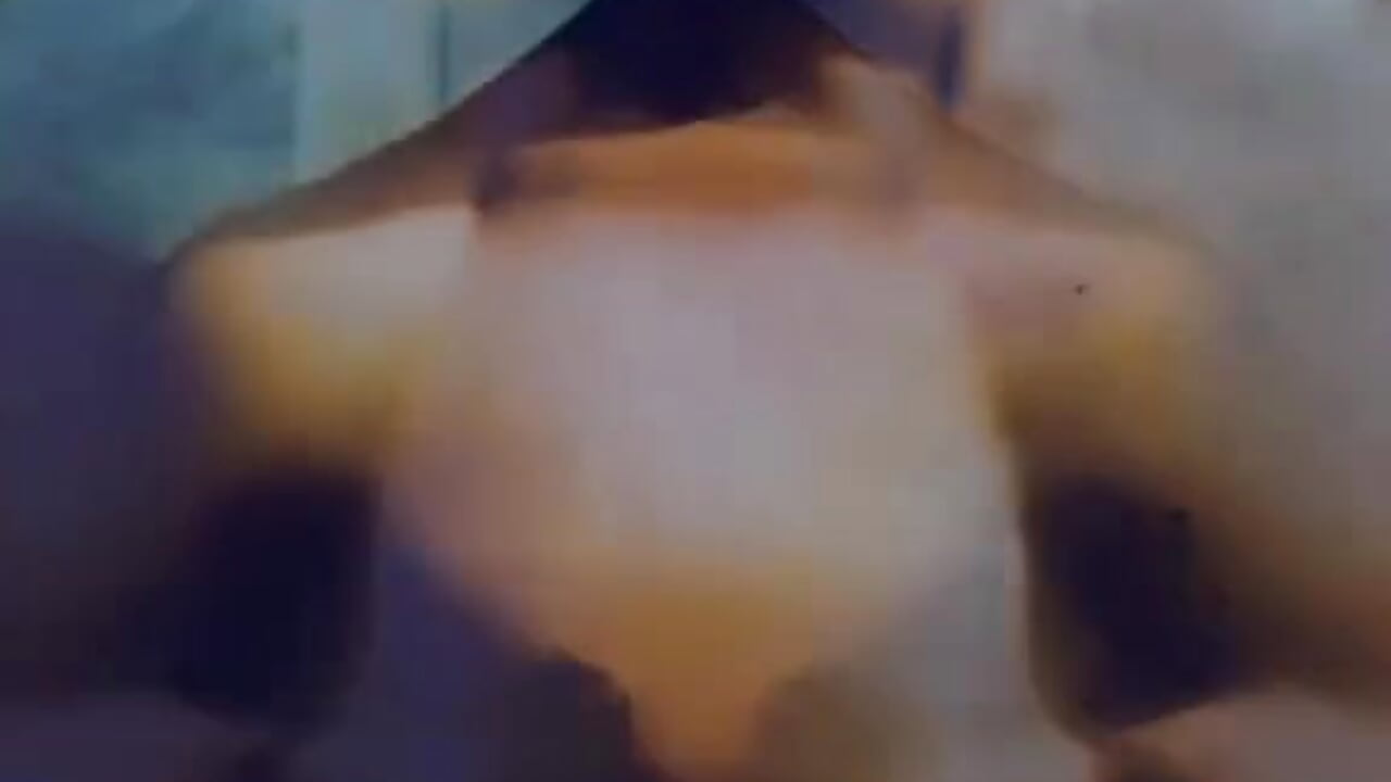 1000085673 - video by Andyvergagrande cam model