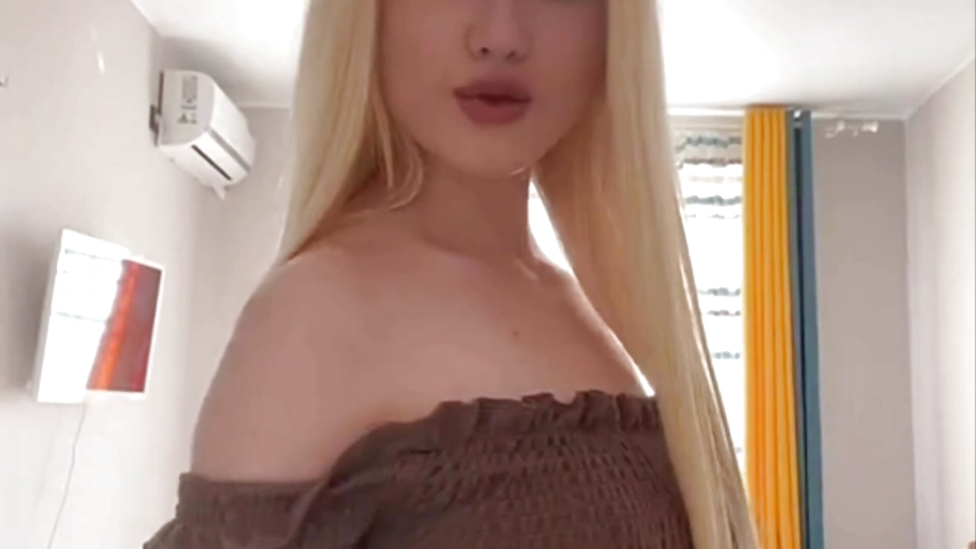 just me - video by Flirty_lee cam model