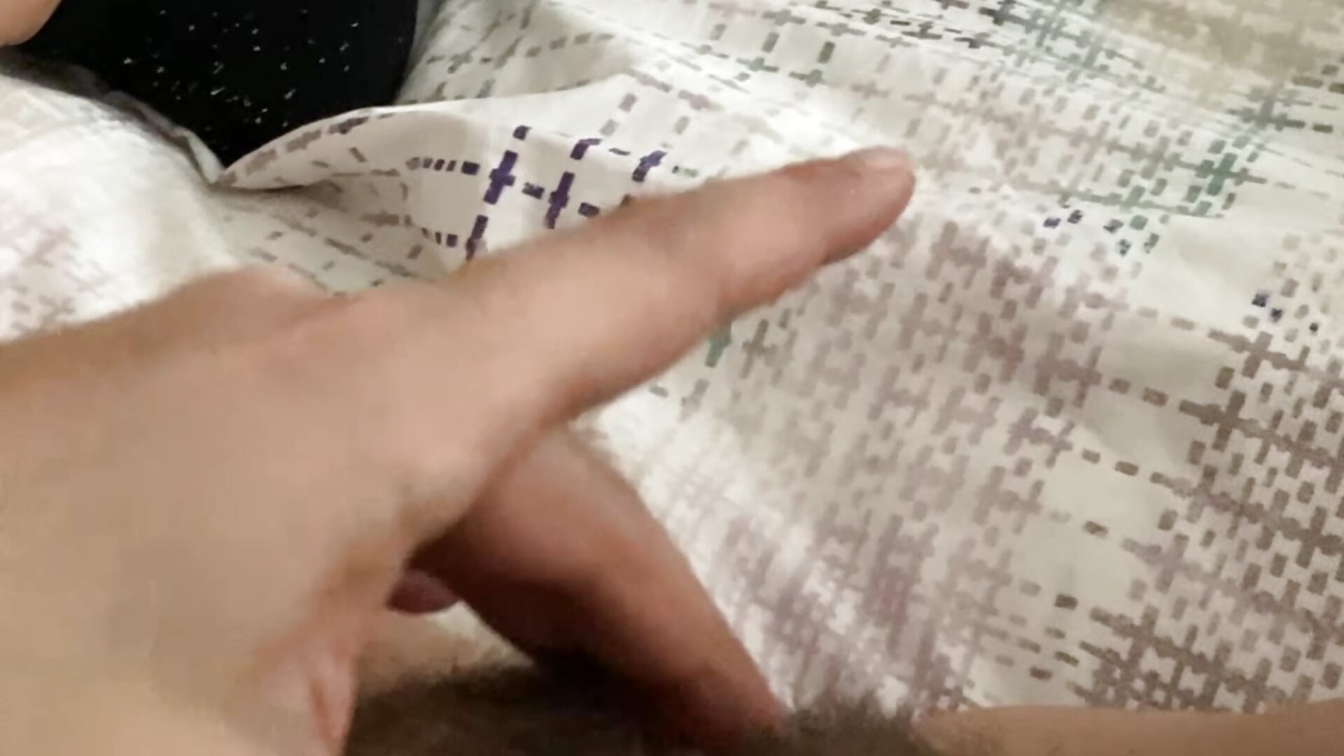 Can you see my tattoo - video by Mia_Winters cam model