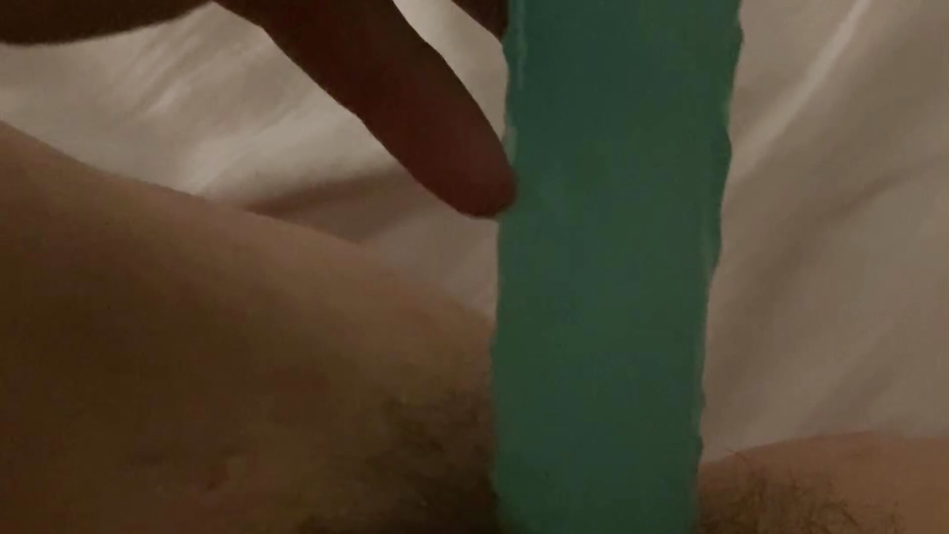 Extra hairy - video by Mia_Winters cam model