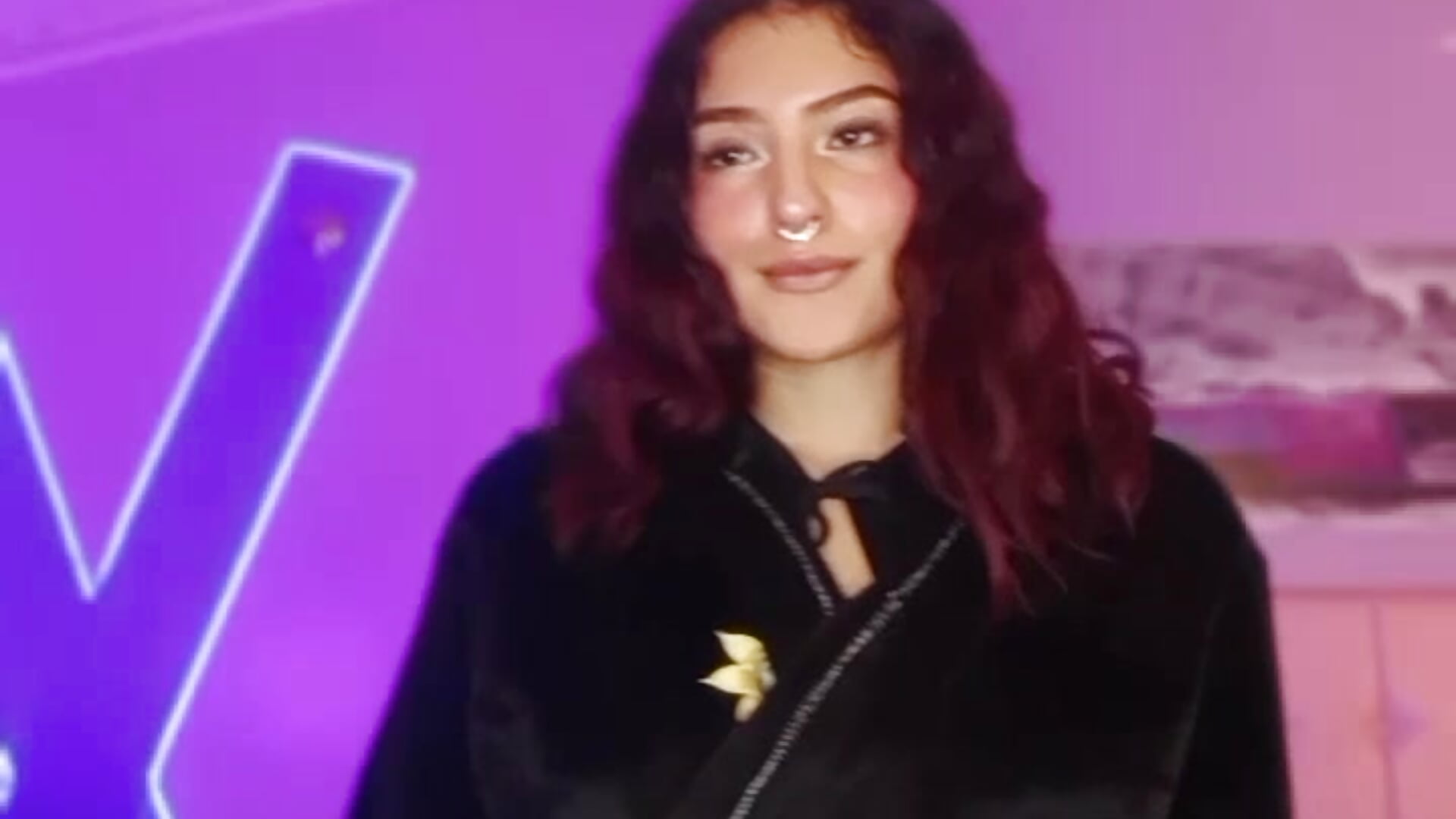 Fuck me daddy - vidéo du modèle de showcams Sabriinaa_Foxx