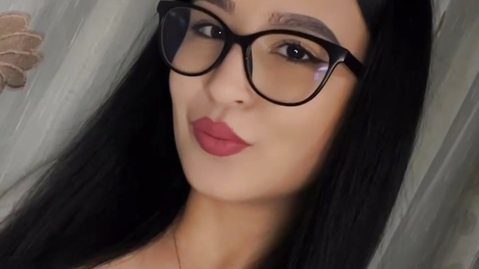 Me🥰 - відео від вебкаммоделі Nina_Blis