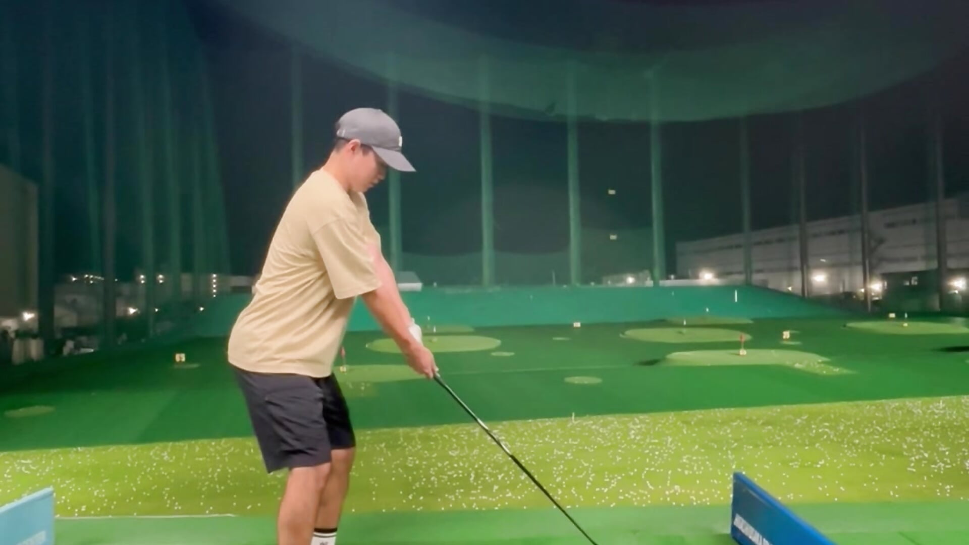 IMG_1106 - video by KAMESAN08 cam model