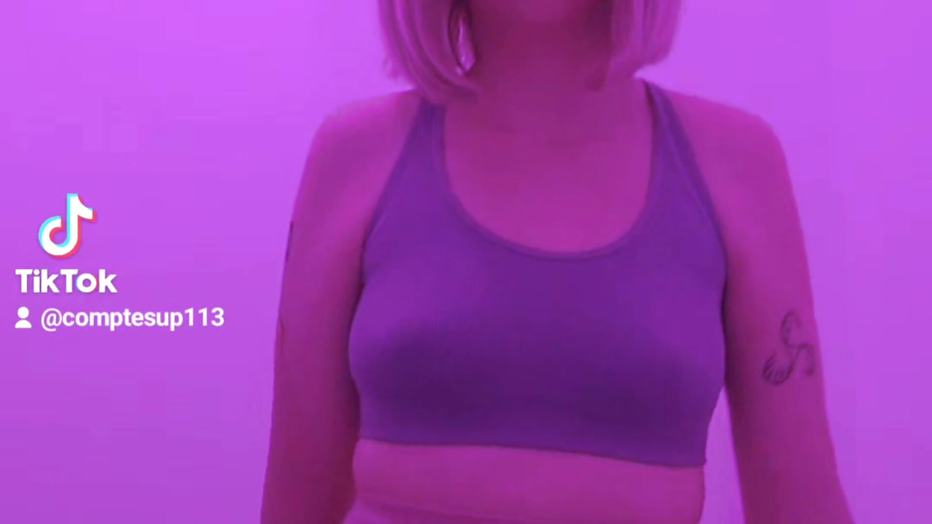 1000016485 – video od webkamerové modelky MaitresseMermaid