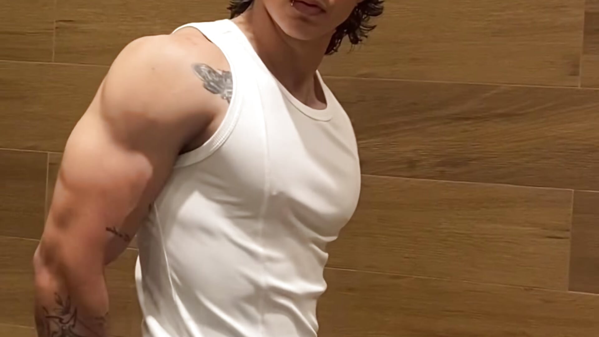 Pump 🔥 - video oleh model kamera toji_luxxer