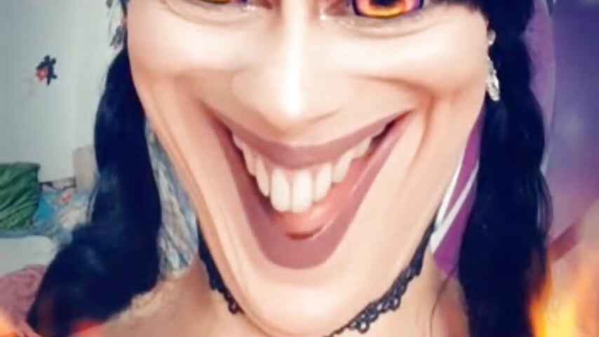 funy face haha - video by HOOT_ANDREEAXXX cam model