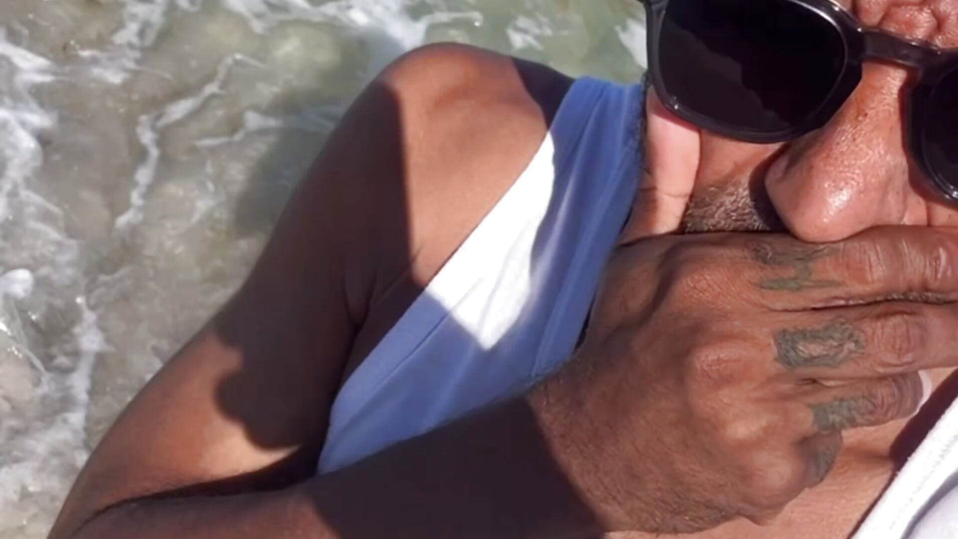 Vídeo  3671 de modelo de vídeos Flvckox – em alta