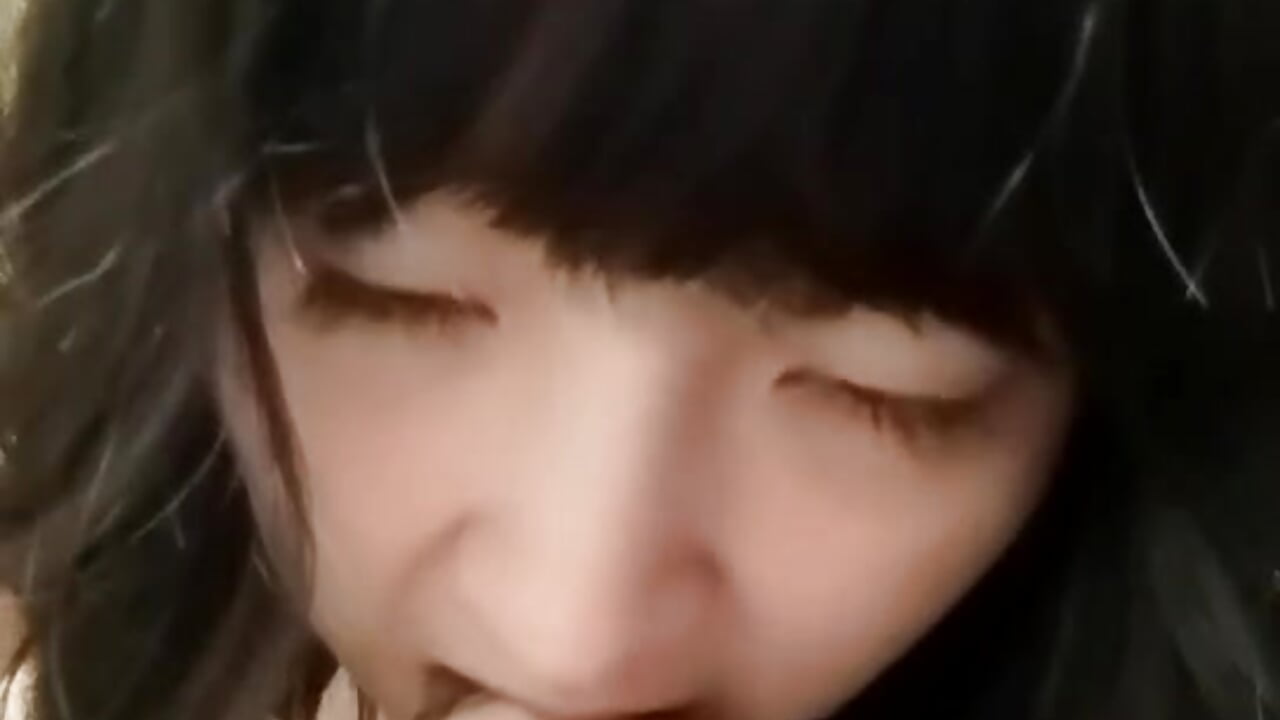 微信视频2025-09-18_100940_754 - video by smile-520 cam model