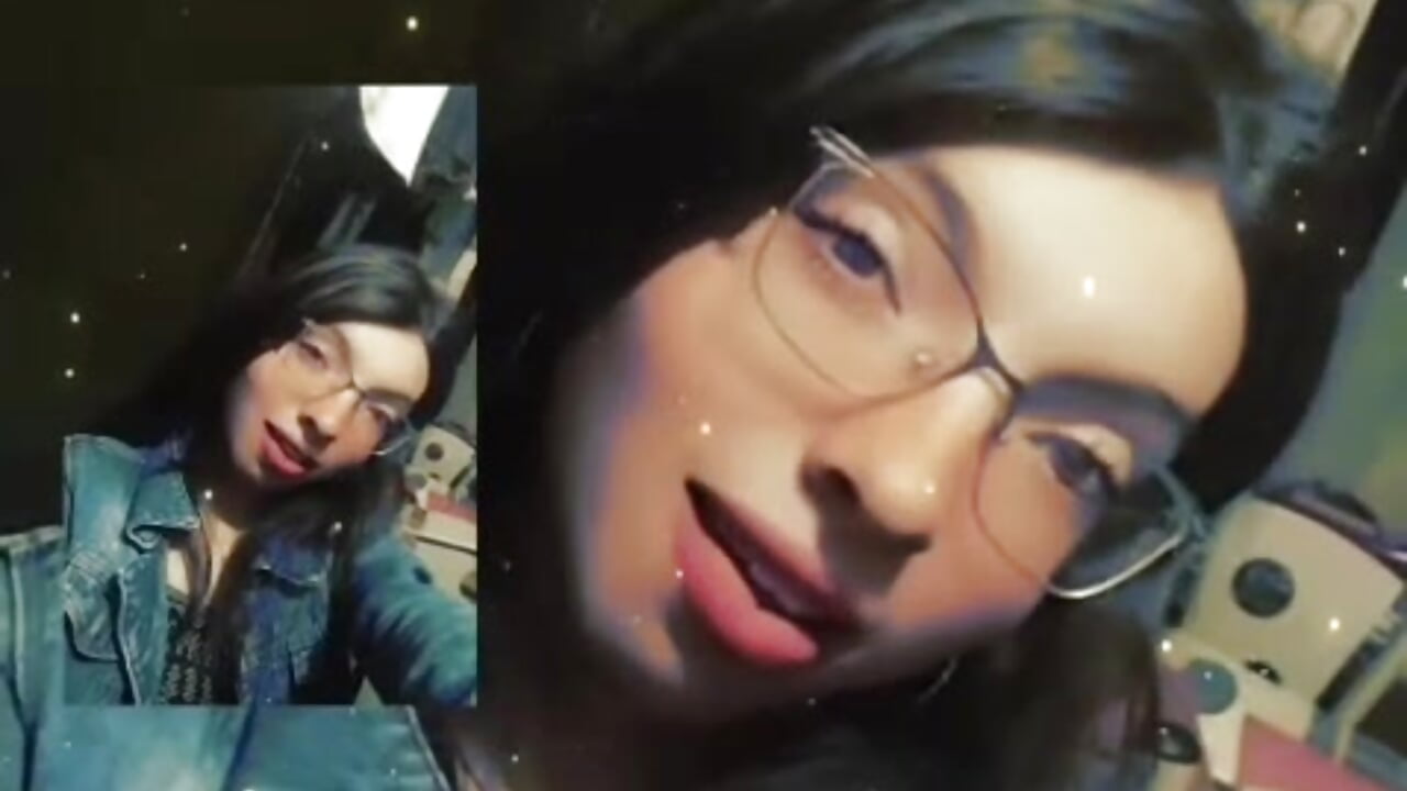 WhatsApp Video 2025-10-08 at 4,02,52 PM - video by alllyson_ cam model