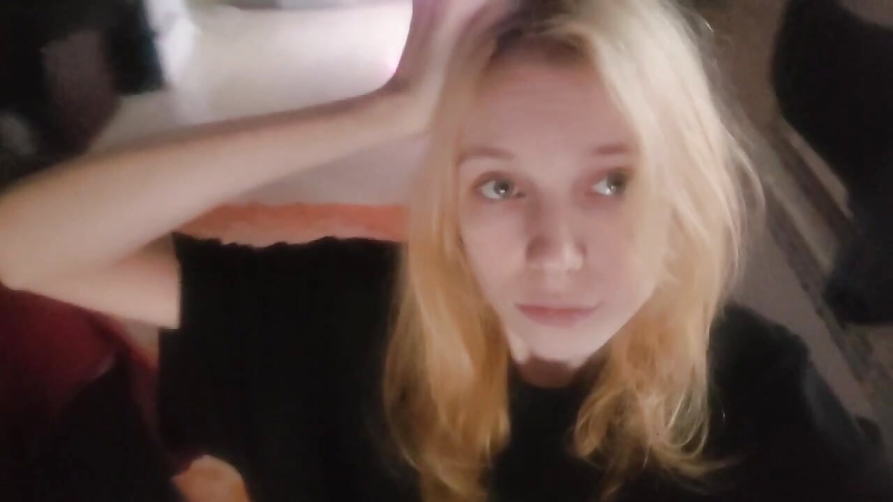 I kissed you!! :3 – видео вебкам-модели Fafa_Fluff