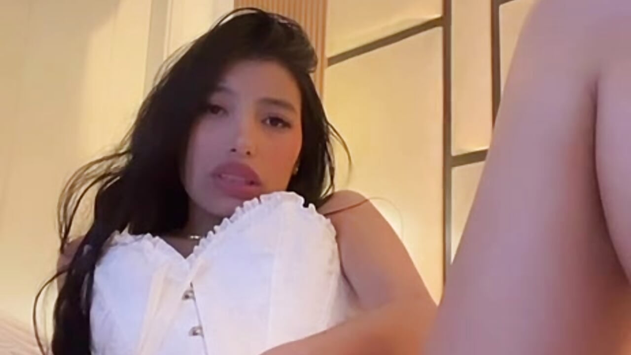 My legs won't stop shaking... 🍑💦🔥 - video by Tiffany_Low cam model