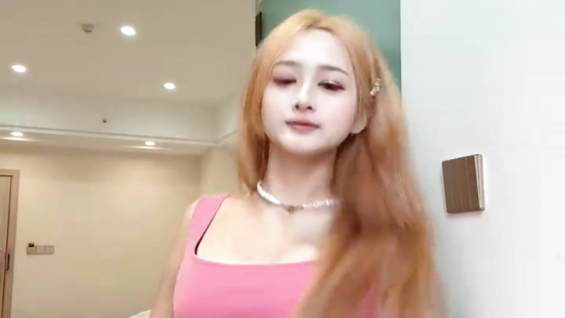 Yuki的日常练舞 美不美? - video by yuki_june cam model