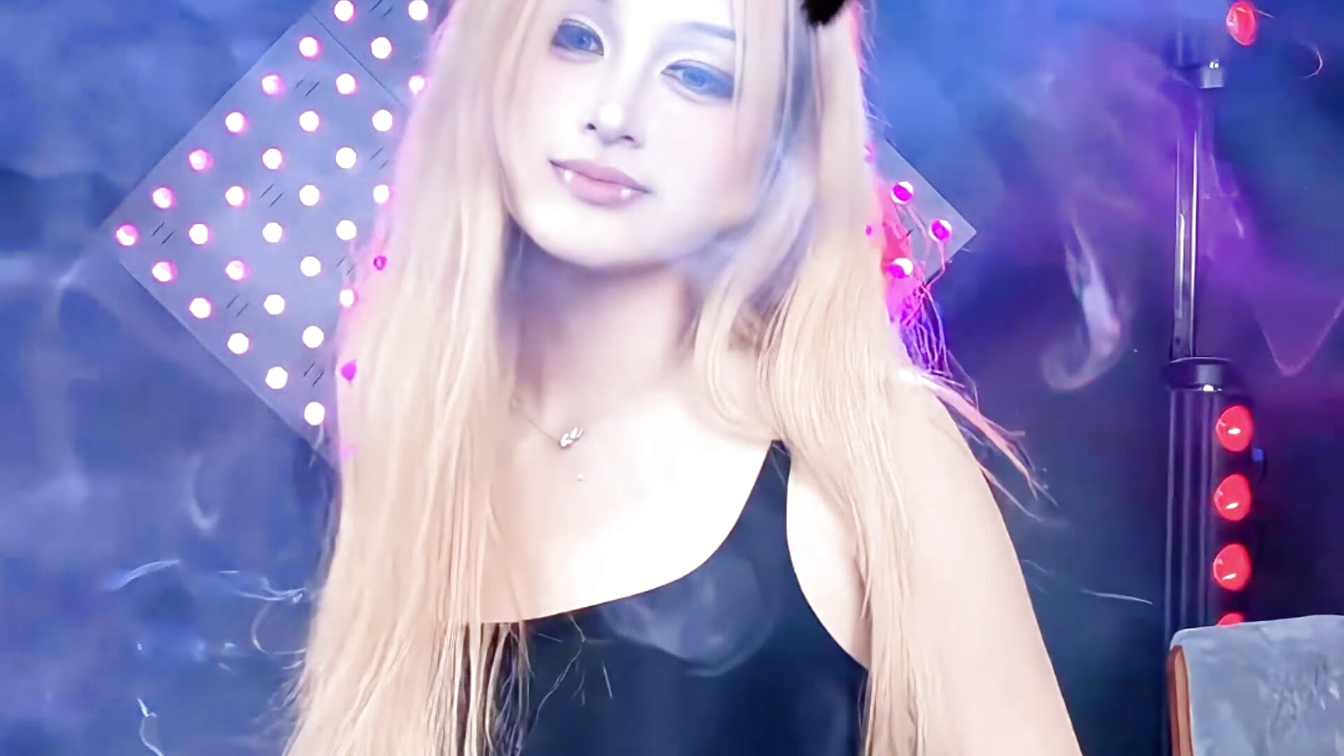 Yuki在女团跳的舞蹈 - video by yuki_june cam model