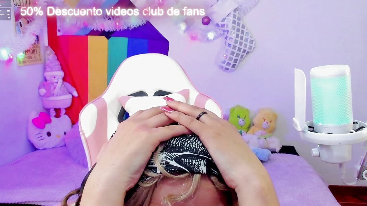 Acto de odio hacia neko 😭 - vídeo de NekoWaifu modelo de câmara