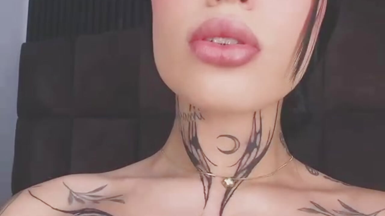 look my tatto´'s - video by Scarlet__Jones_ cam model