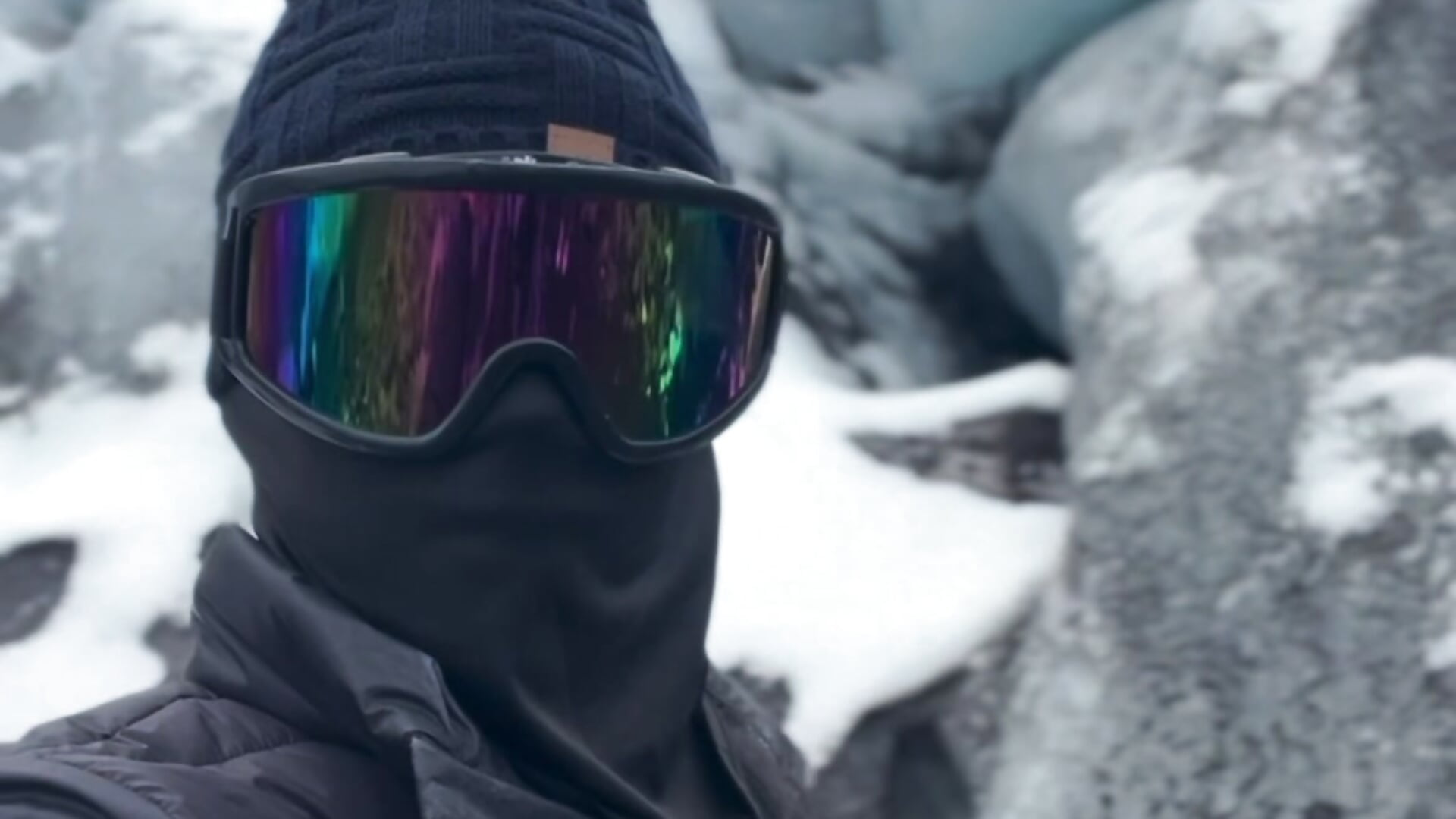 I hope you enjoy a little bit of my adventure, my loves. 💋 - video by Ambersfoxx cam model