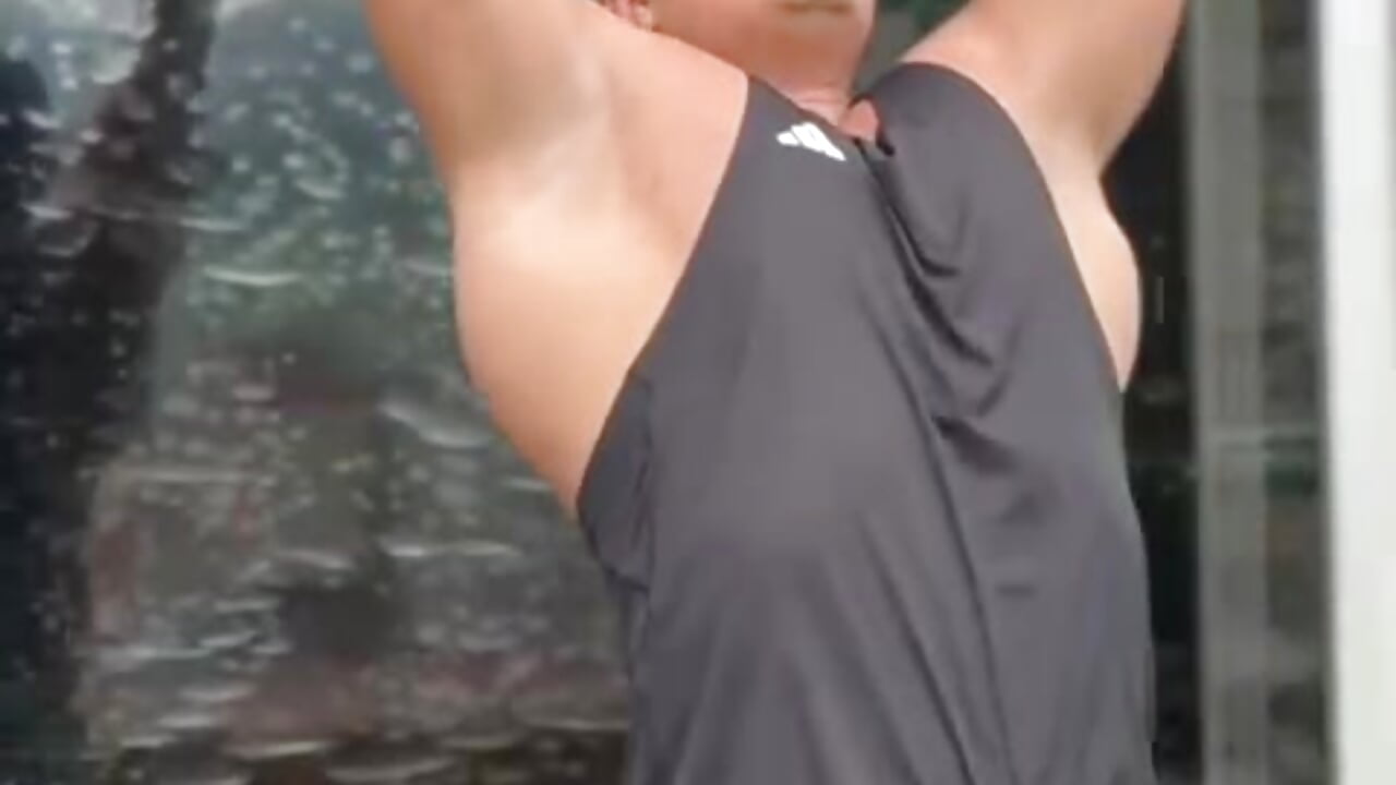 Gym 1 - video by Biscuit_oliva cam model