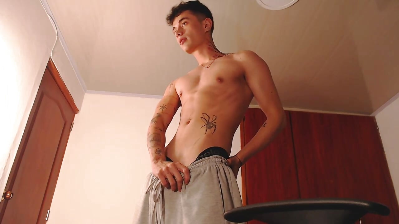 Public Show - video by jaico_santos cam model