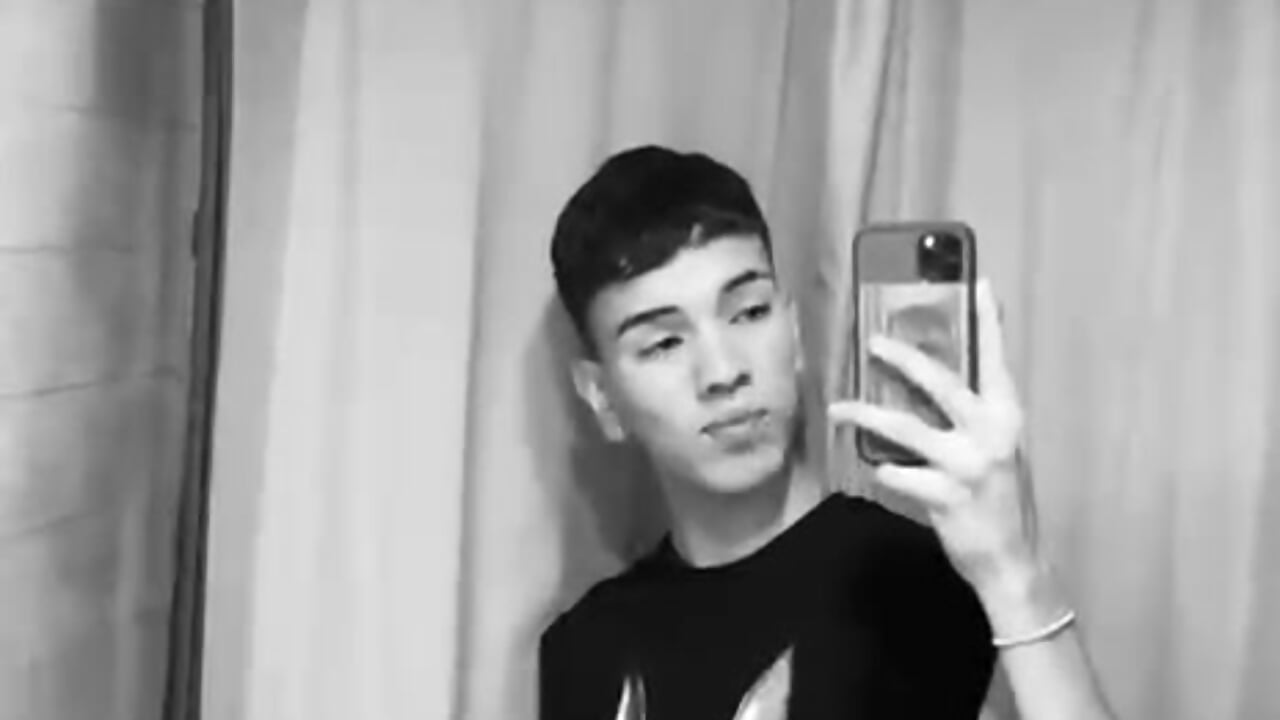 Me - video by jhaason cam model