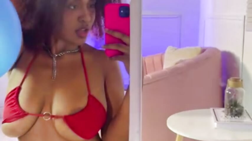 🎈 *Get ready for a pleasure surprise!* 🎈🔥 This *Friday, October 3rd and Saturday, October 4th* - video di alessia_moon1 modella di cam