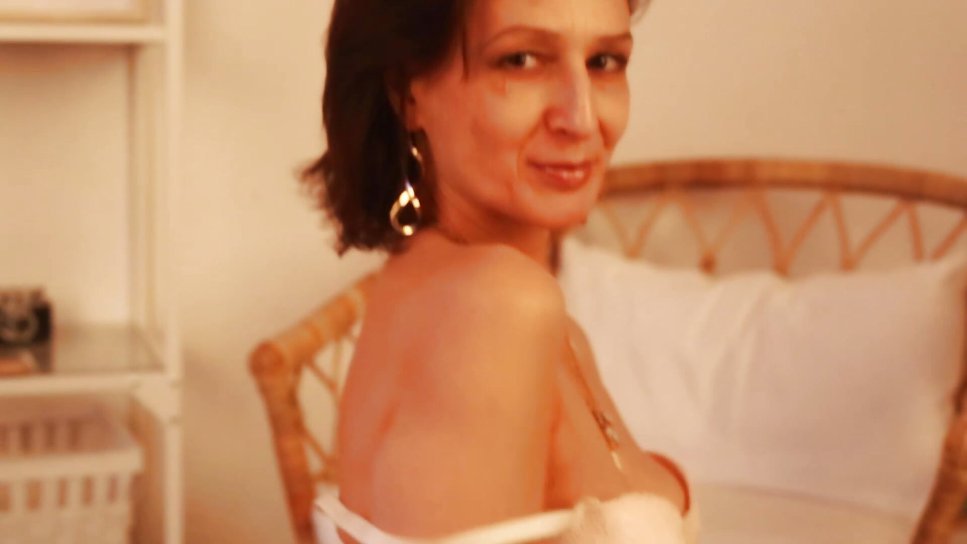 Spring cooming - LetMeSquirt 캠 모델의 동영상