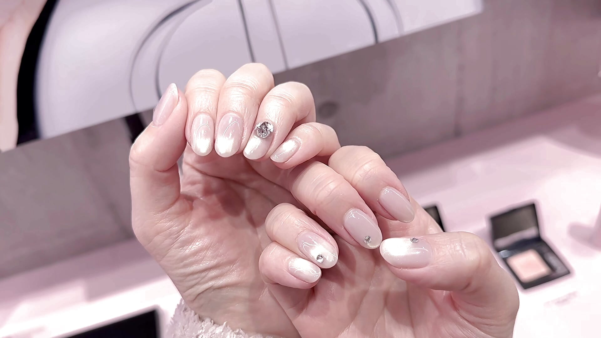 nail🎀 - video by _Mimi_Ch cam model