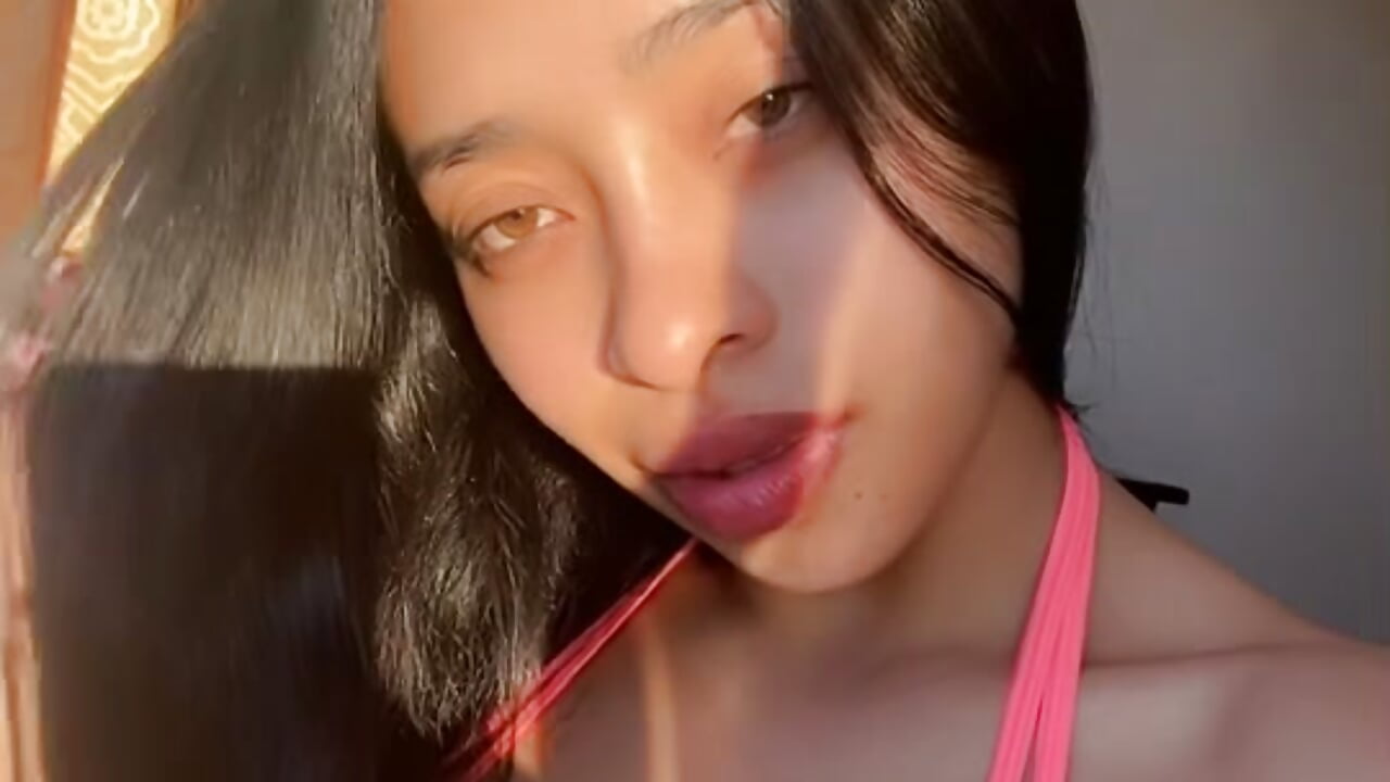 6CEF3119-EBB5-4CDA-8E06-0019C59C8FA5 - video by CatalinaBel cam model