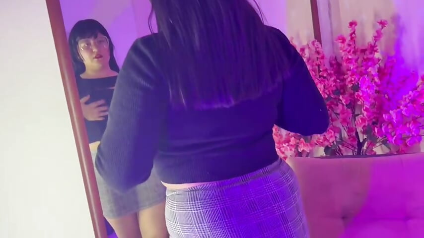 You like me ? - video by lillit_darkheart_ cam model