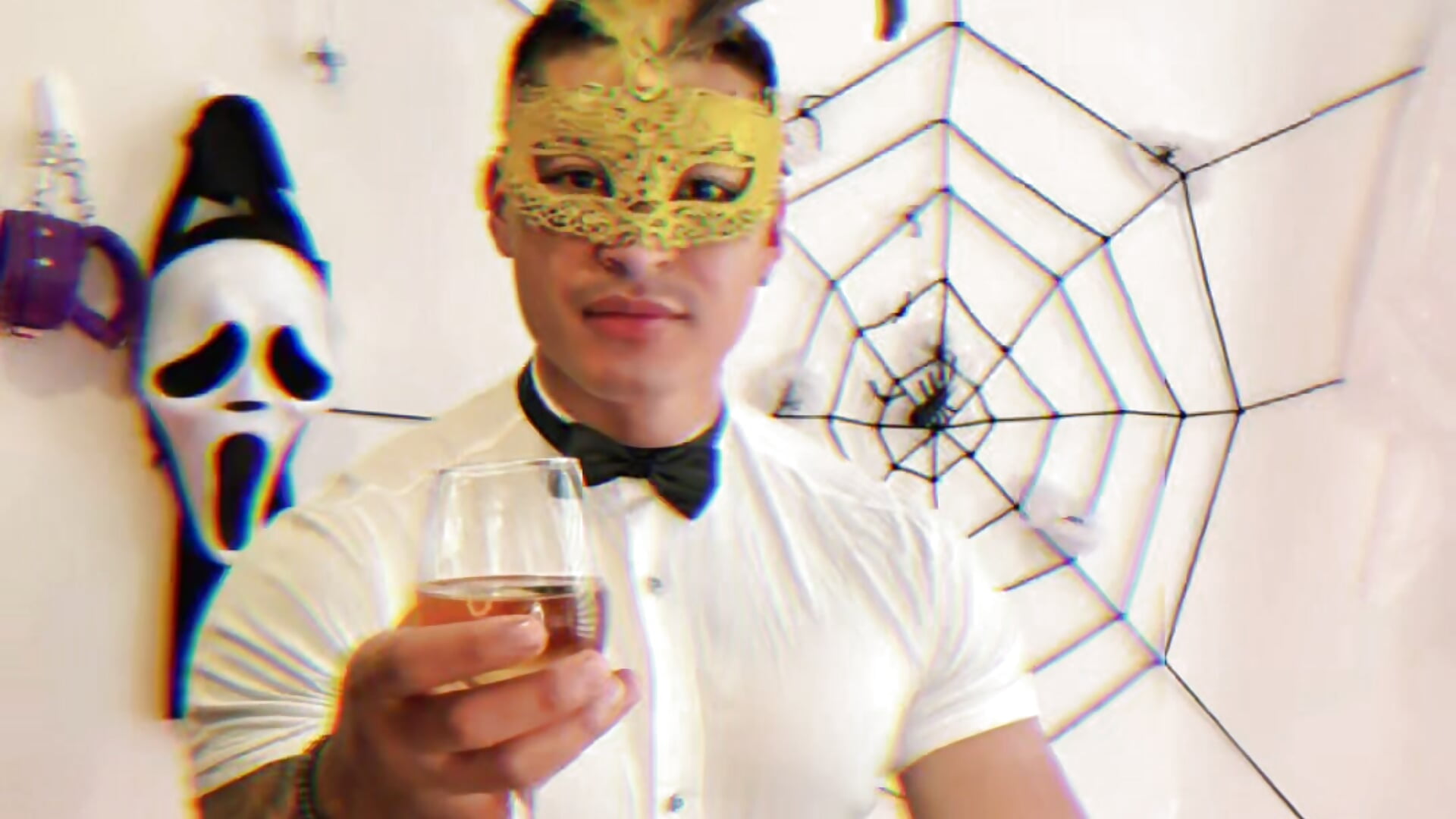 Guason - abu_dhabi_21 캠 모델의 동영상