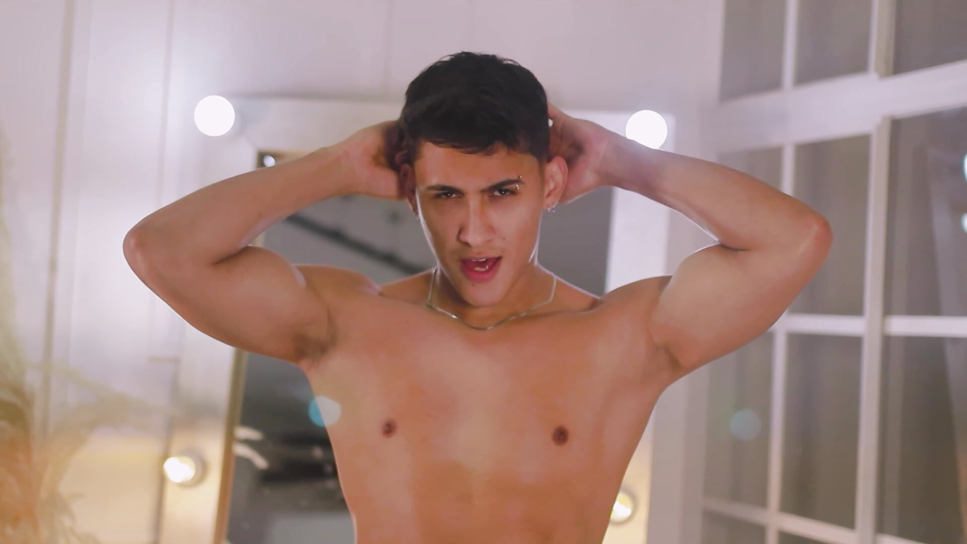 Professional session 1 - فيديو من SalvadorFit موديل الكام