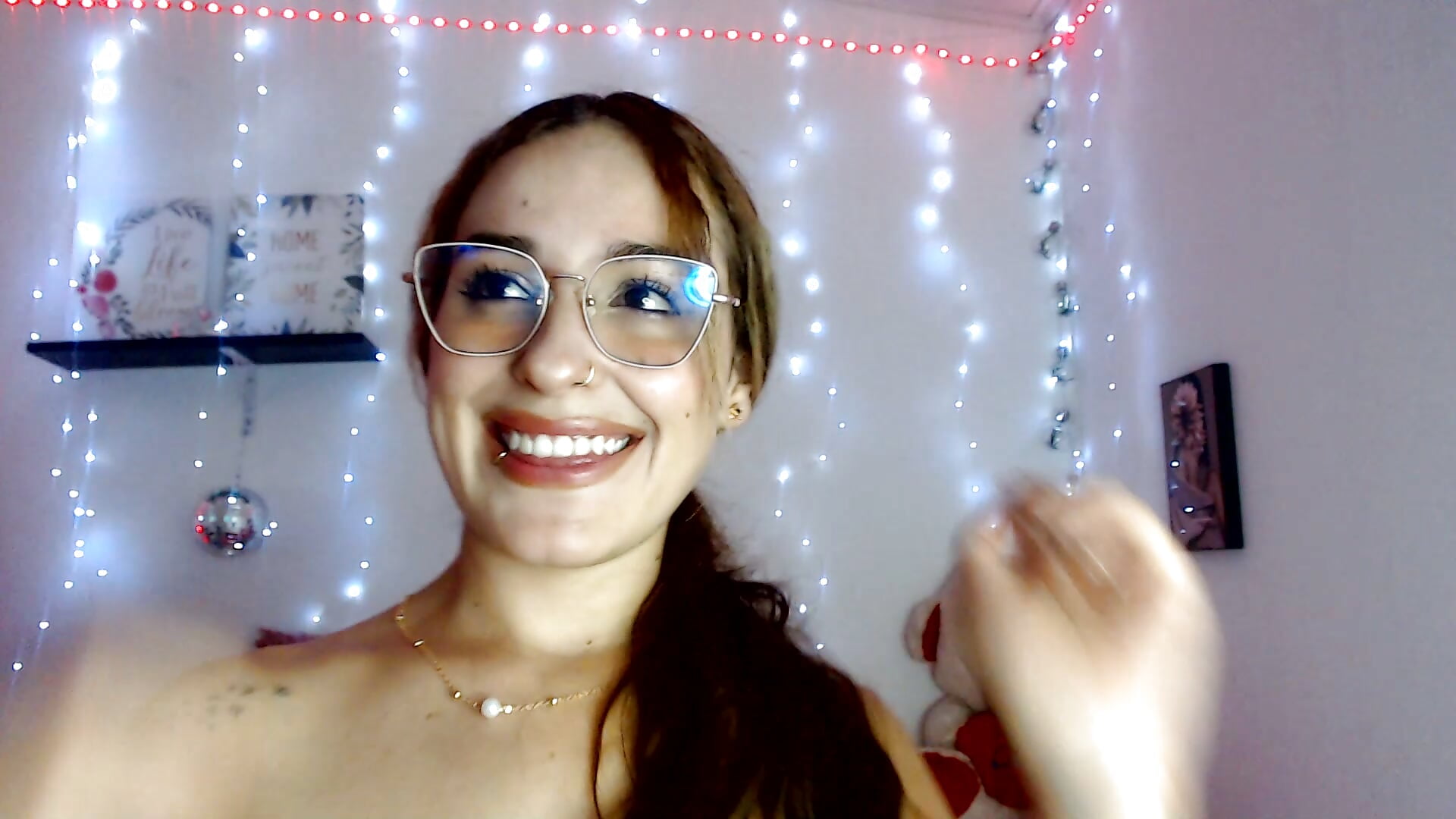 pircings - video av kat_desiree cam-modell