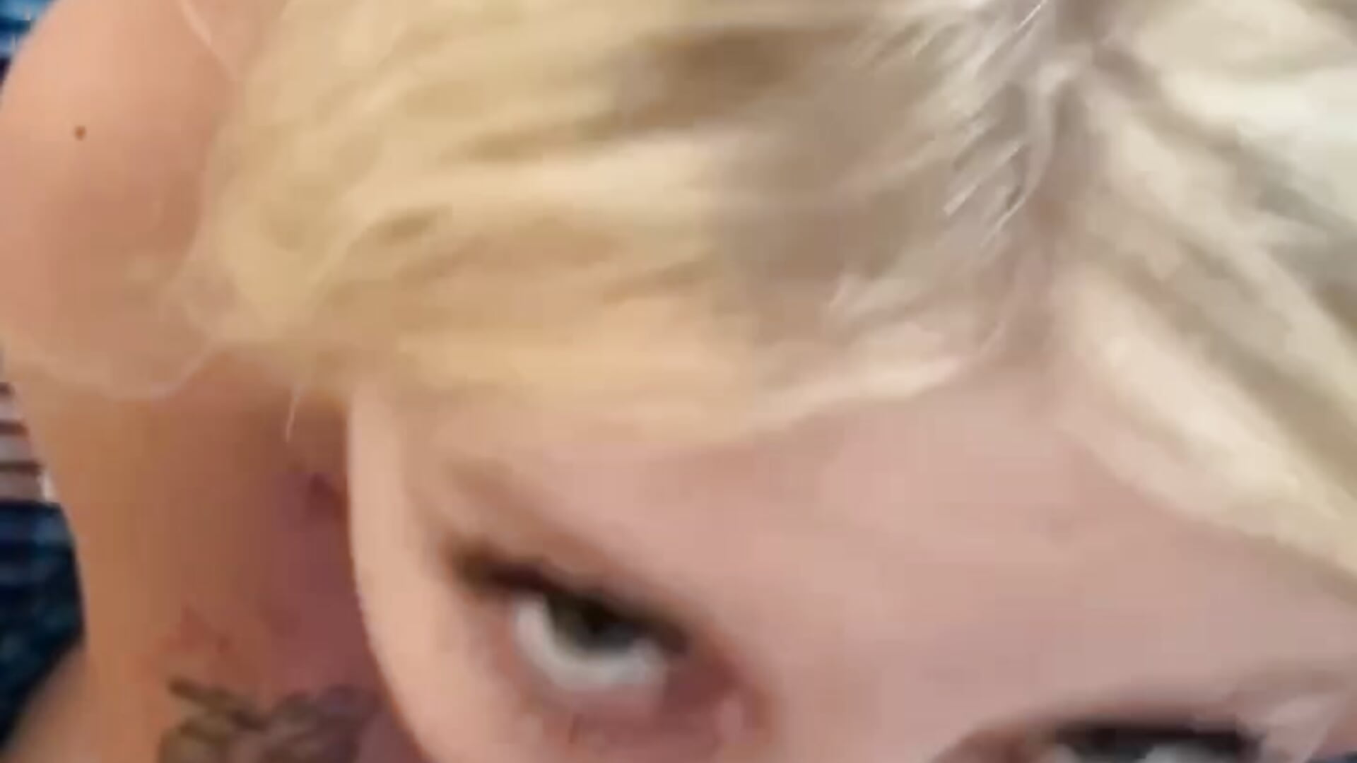 suck and cum face - video by Caroline_lover_ cam model