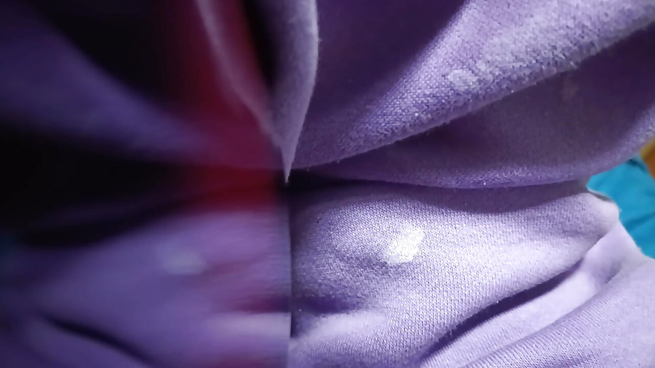 Guitarra 🎸 uwu – video od webkamerové modelky SabrinaV_