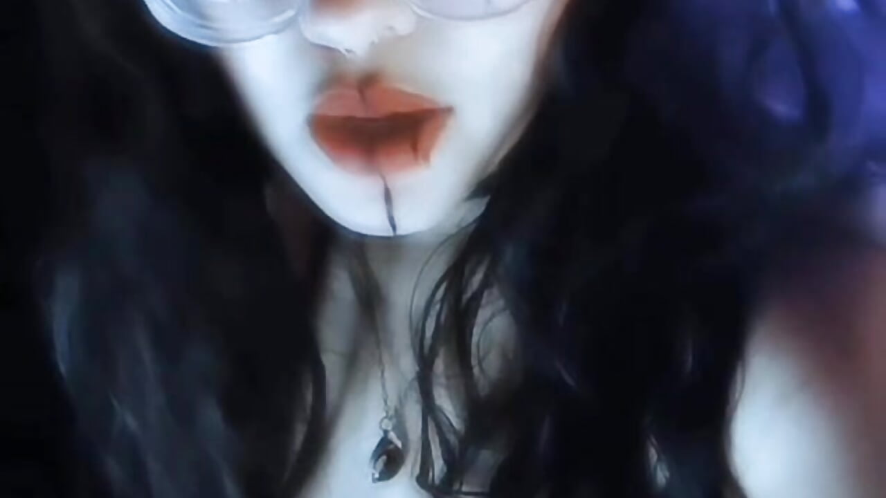 Hey hey, enjoy them! 😏－カメラキャストのSabrinaV_の動画