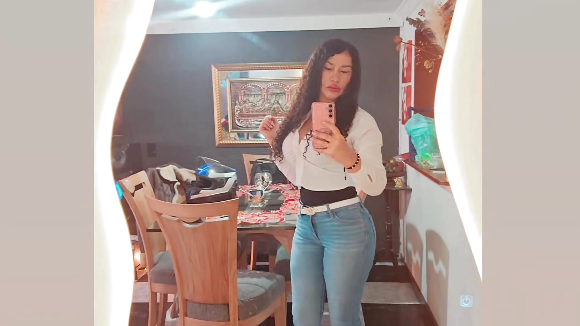 1000243695.mp4 - video van Lina_444 cam-model