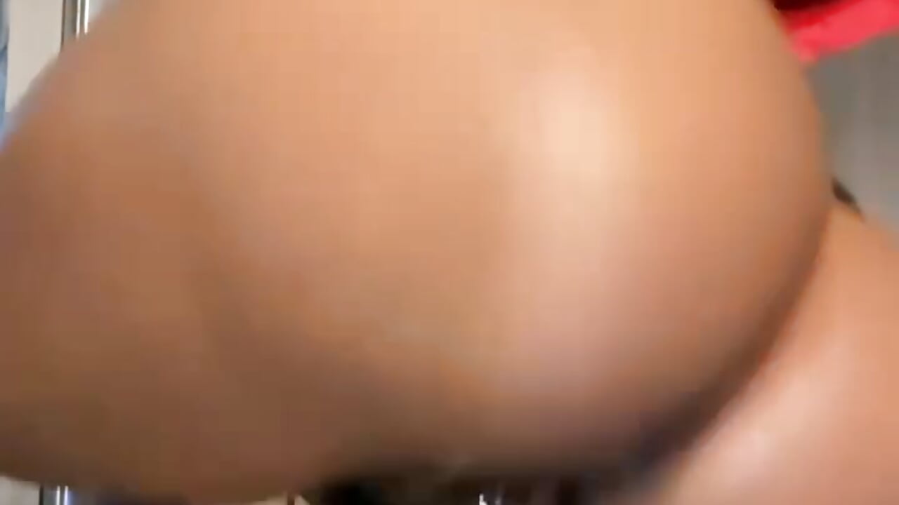 🥵Asshole pov while’s riding the dick 🍆